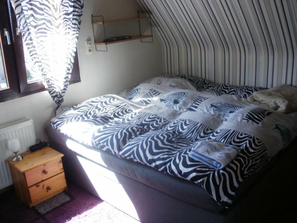 Apartment Monika Frechen Luaran gambar