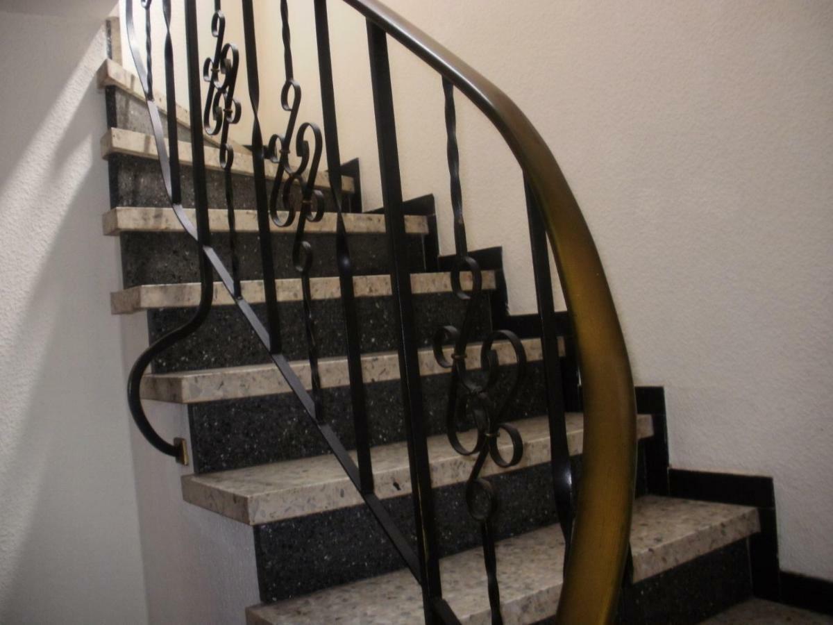 Apartment Monika Frechen Luaran gambar
