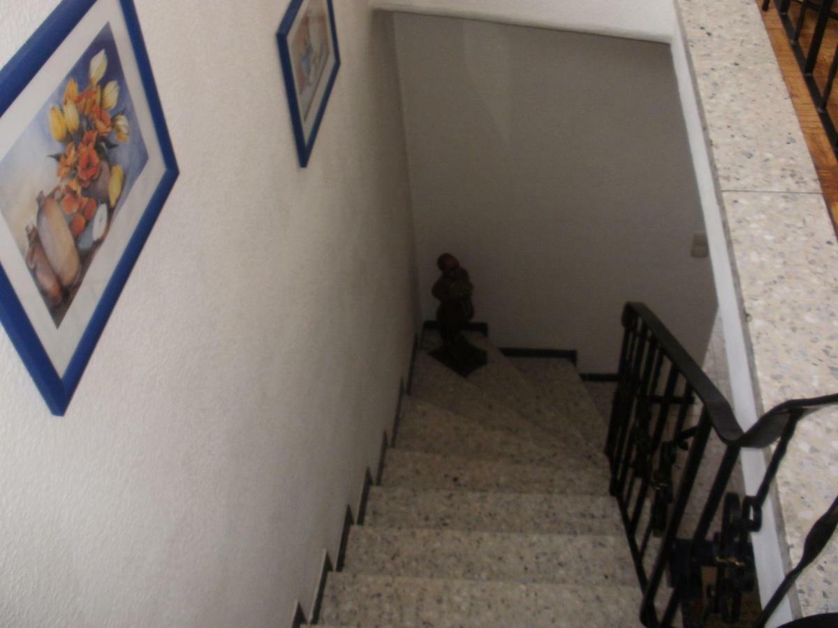 Apartment Monika Frechen Luaran gambar